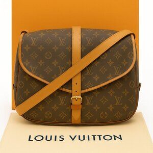 🔥LARGE🔥 Authentic Louis Vuitton Saumur 35 Crossbody Shoulder Bag Boho Soho